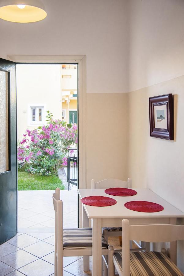 Eleonas Annex Apartments カボス エクステリア 写真
